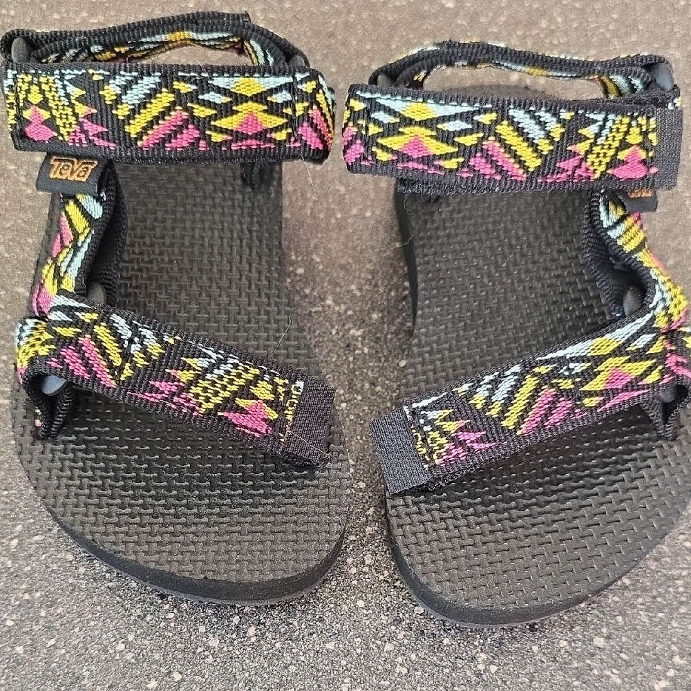 Teva Black Sandals with Multicolor Pattern